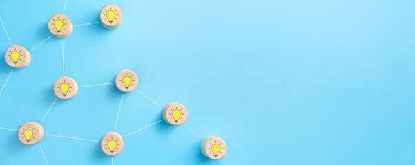 我能照样子写词语还能选一个词语写一句话