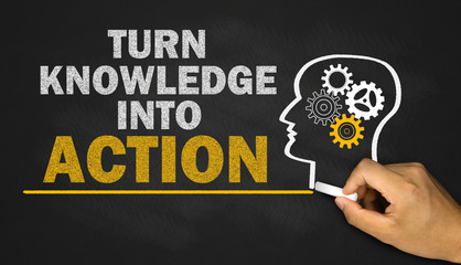 简述对幼儿园孩子进行海姆立克急救法的基本操作电大